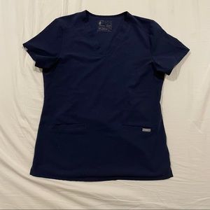 Figs navy small three pocket Casma scrub top